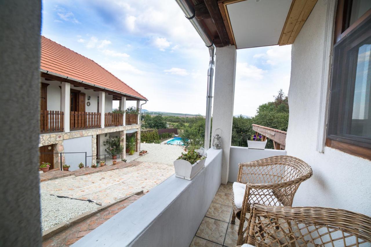 Tokaj Hill Panorama Guesthouse Szerencs Bagian luar foto